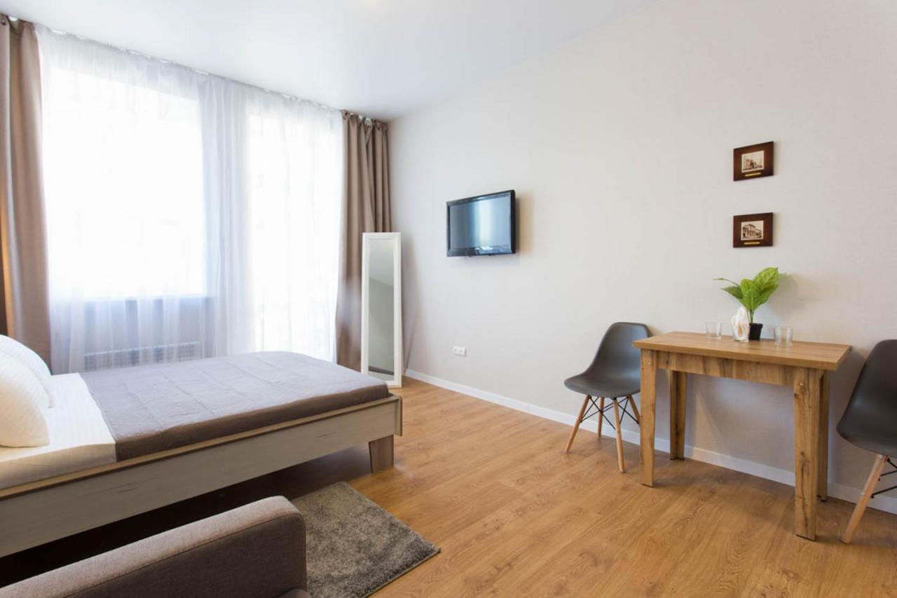 Cozy Apartment Beside Metro Yaroslava Mudroho, Universytet - Chernyshevska Str 95-6 Carcóvia Exterior foto